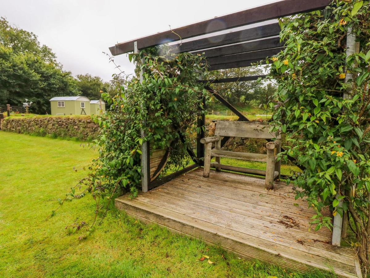Shepherds Hut - The Crook Milford Haven Esterno foto