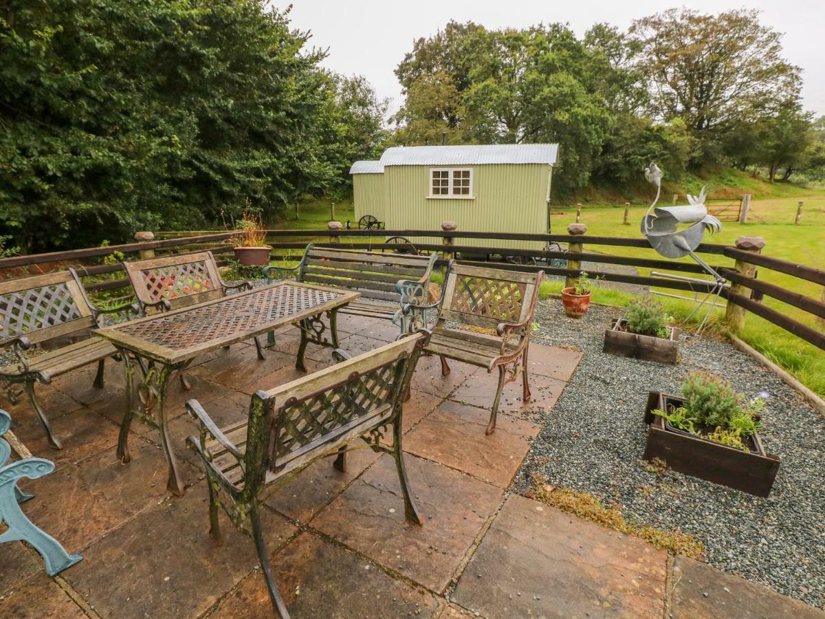 Shepherds Hut - The Crook Milford Haven Esterno foto