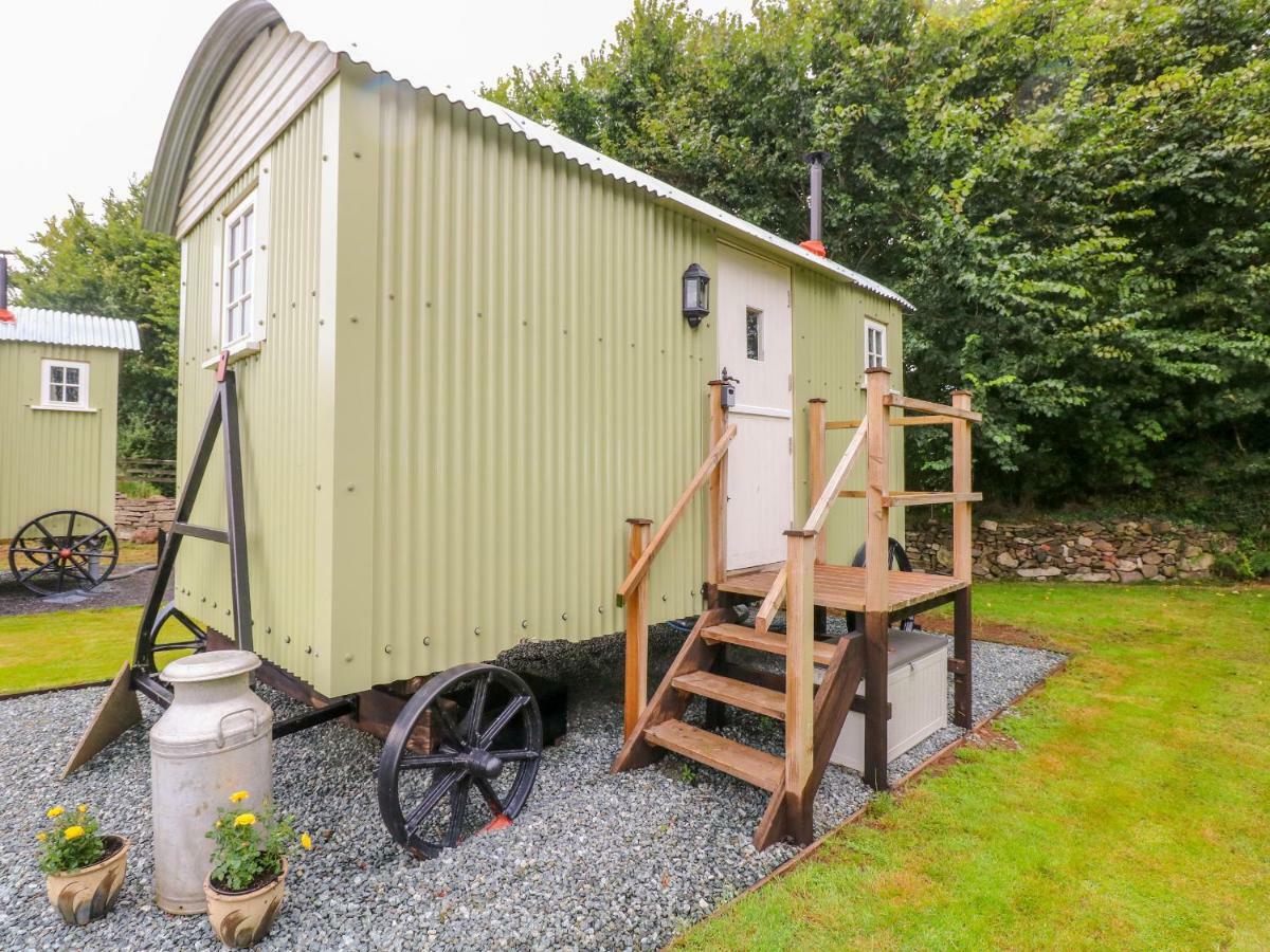 Shepherds Hut - The Crook Milford Haven Esterno foto